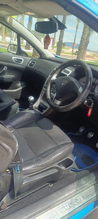 Peugeot 308 2005