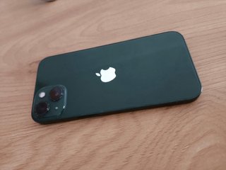 iPhone 13 Verde - 83% Batería
