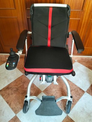 Silla Eléctrica Movilidad Red/Negra