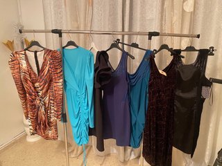 Lote de vestidos de fiesta cada uno 6€