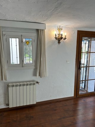 Suelo laminado Klick System +/- 9,5 m2.