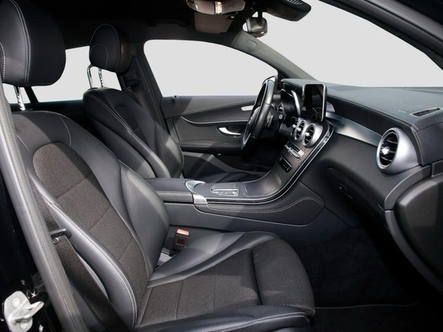 Mercedes-Benz GLC 200 Coupé 4MATIC AMG Line 2020