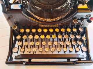 Máquina de escribir Underwood No. 5