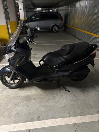 Suzuki Burgman 200 2011 lista para usar