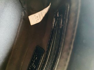 Borsa Valentino nera lucida