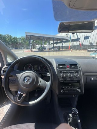Volkswagen Touran 2014