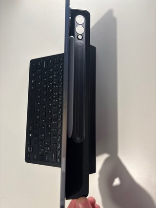 Galaxy Tab S10 Plus con funda teclado original