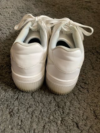 Zapatillas Blancas Zara