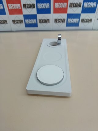 Cargador MagSafe 3 en 1 rápido y portátil - Belkin