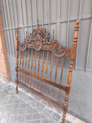 Exclusivo Cabecero rústico tallado a mano