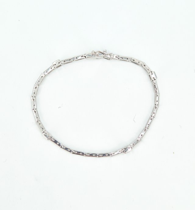 048-05-00215 Pulsera Oro Blanco 18K con Diamantes