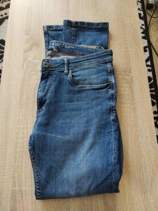 Pantalón Easy Wear Azul Slim Fit, largo 101 cm
