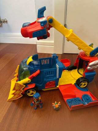 Camión Superthings Rescue Truck