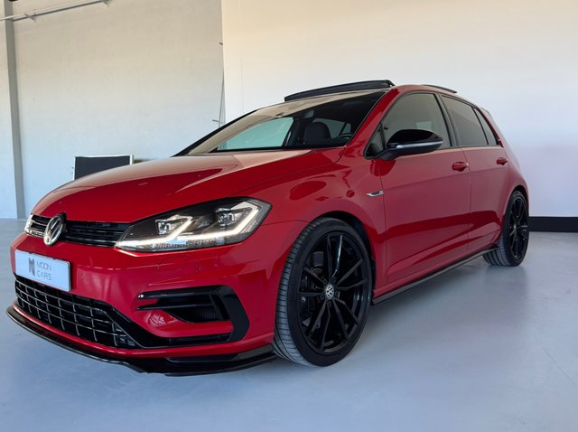 GOLF R7,5 19' TECHO PRETORIA DYNAUDIO HISTORIALVW