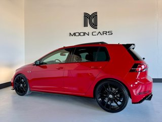 GOLF R7,5 19' TECHO PRETORIA DYNAUDIO HISTORIALVW