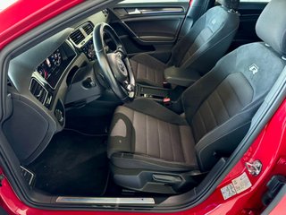 GOLF R7,5 19' TECHO PRETORIA DYNAUDIO HISTORIALVW