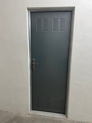 TRASTERO en TORREVIEJA para ALMACÉN