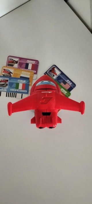 Super Wings Interattivo Jett di Giochi Preziosi