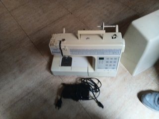 Máquina de coser Singer Sonata Micro Computer