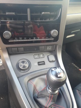 Toyota Yaris 2024