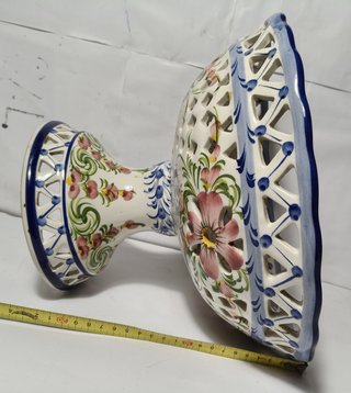 Frutero de cerámica clásico decorado portuges.