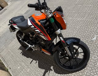 KTM Duke 125