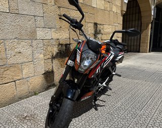 KTM Duke 125