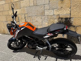 KTM Duke 125