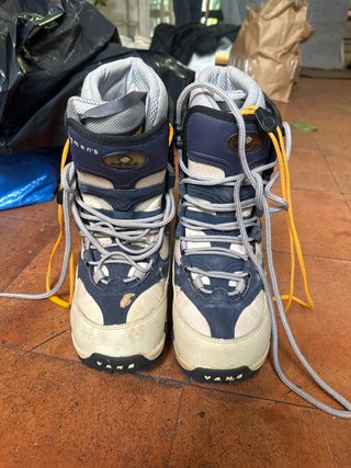 Botas de Snowboard Vans Beige y Azul