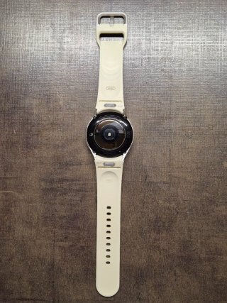 Samsung Galaxy Watch 6 Beige + cinturini