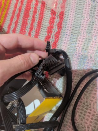 Fuente Alimentación Corsair CV650 ATX 650W