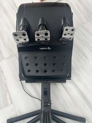 Playseat Corsa Edition + volante logitech G29