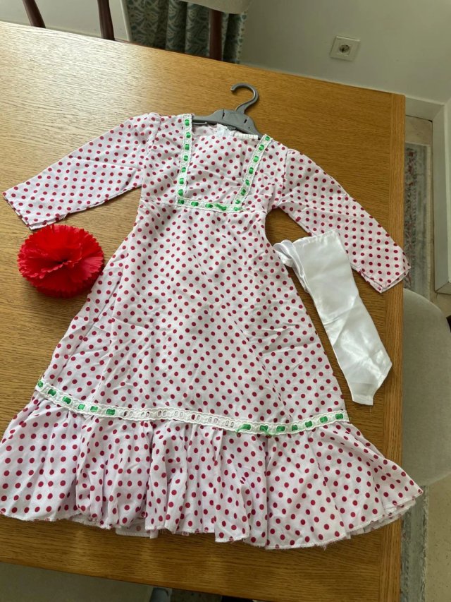 Disfraz De Chulapa Con Lunares Rojos Para Niña – Traje Madrileña Infantil Para Feria De Abril Y Carnaval