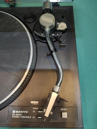 Tocadiscos Sanyo