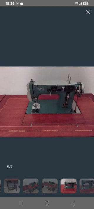ALFA Máquina de coser con mueble y patas hierro