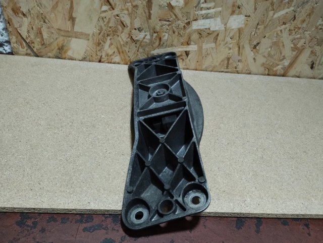 Soporte Cambio BMW E60/E61 Original