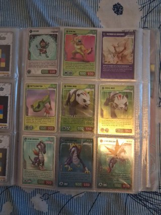 Álbum y Cartas Invizimals Desafíos Ocultos