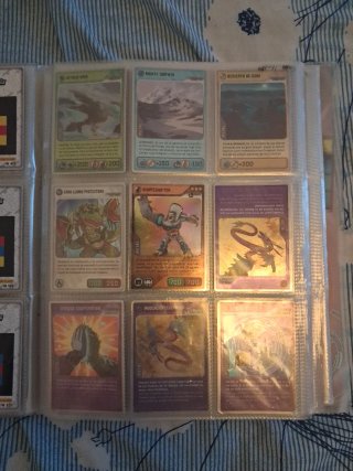 Álbum y Cartas Invizimals Desafíos Ocultos