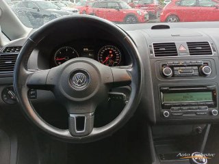 VOLKSWAGEN TOURAN 1.6 TDI BLUEMOTION