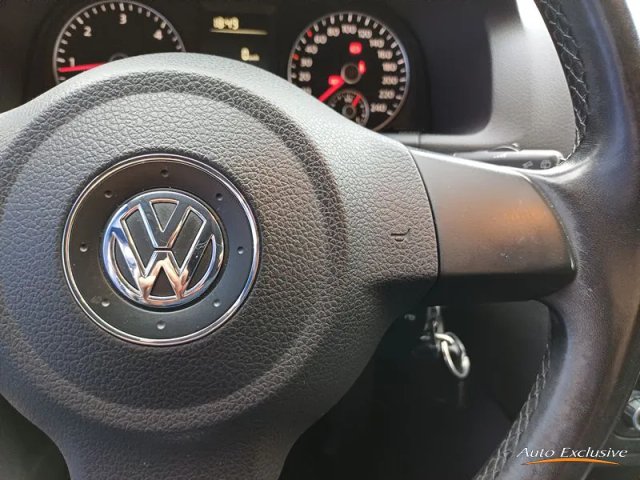 VOLKSWAGEN TOURAN 1.6 TDI BLUEMOTION