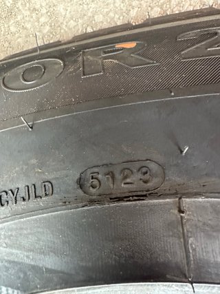 Neumático Camión Kumho KLD23 315/70 R22.5
