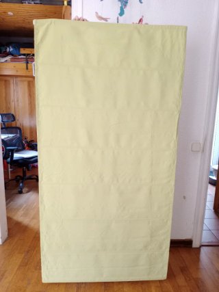Estor verde claro