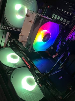 PC GAMING GARANTIA - Gigabyte gtx 1070 - 16 Ram