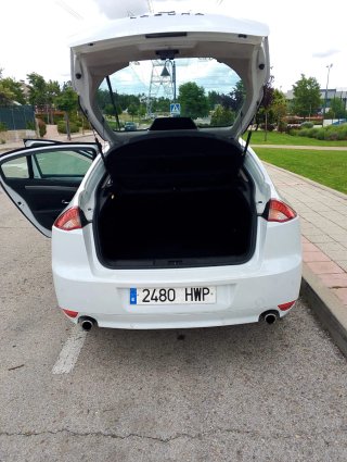 Renault Laguna 2014