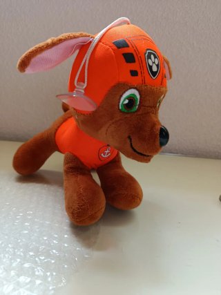2 peluches Super Wings y patrulla canina