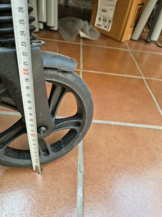 Patinete plegable con amortiguación