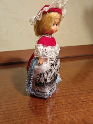 Bambola Souvenir Mantova Italia