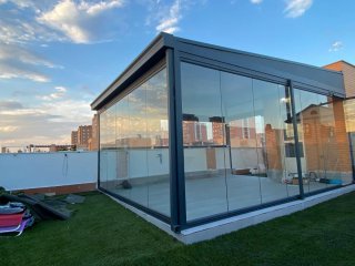 Cerramiento de Terraza Aluminio y Cristal