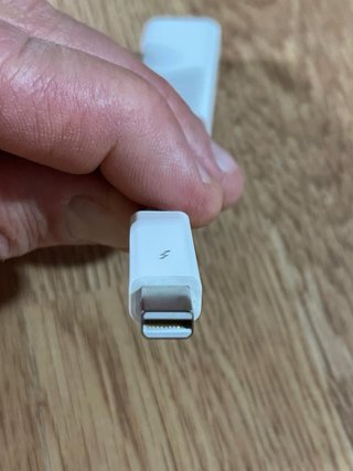 Adattatore Apple Thunderbolt a Gigabit Ethernet