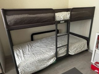 Cama beliche em ótimo estado